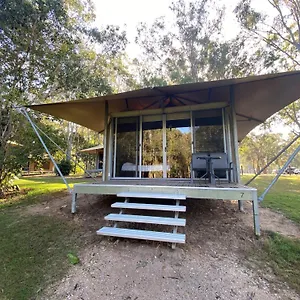 3* Luxe tent Habitat Noosa